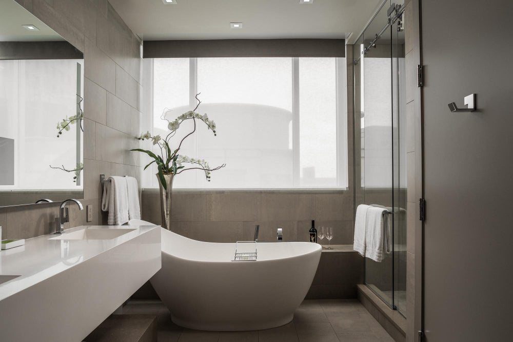 How to Remove Sealant from Bath A StepbyStep Guide Silicone Direct